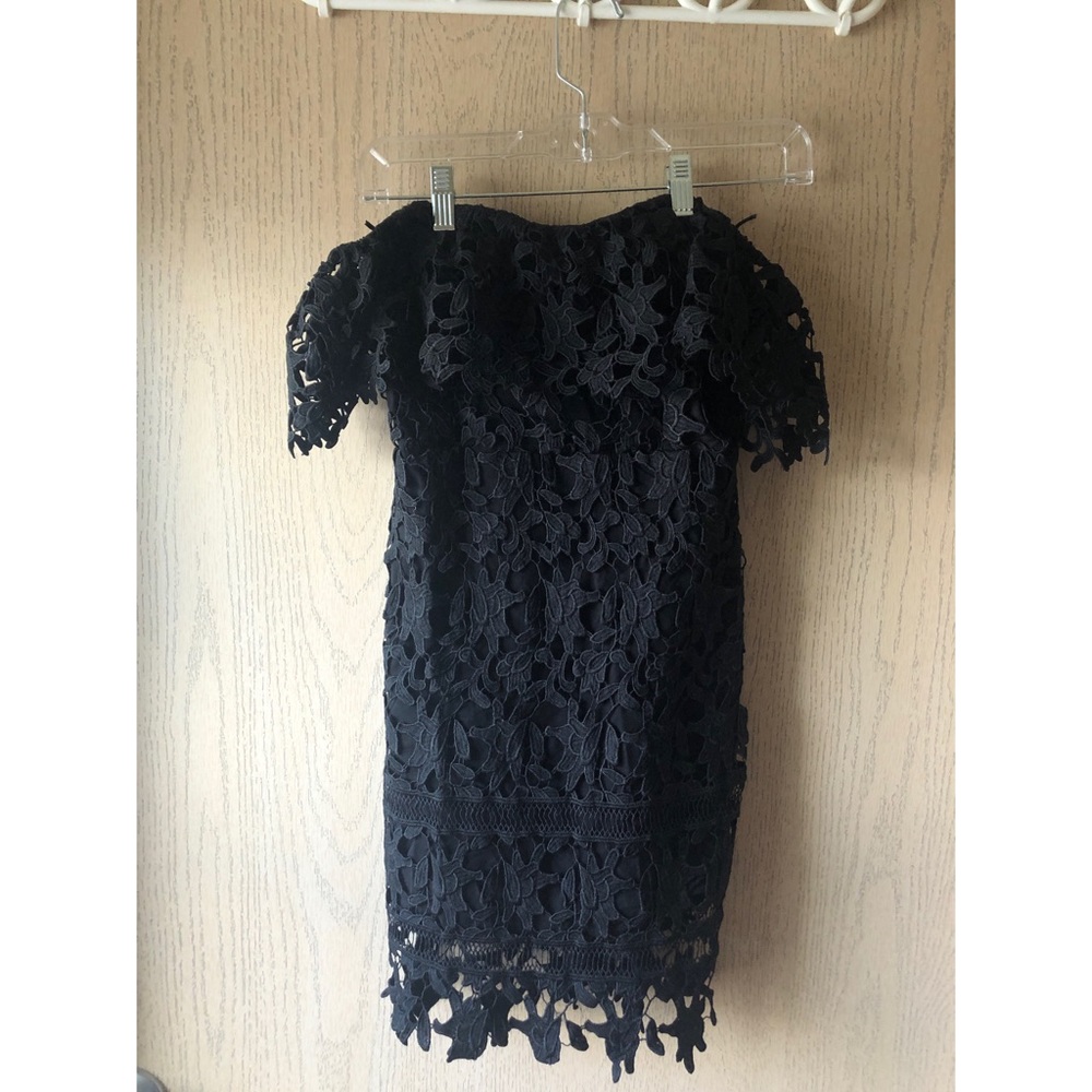 ASTR Black Lace Off the Shoulder Dress
